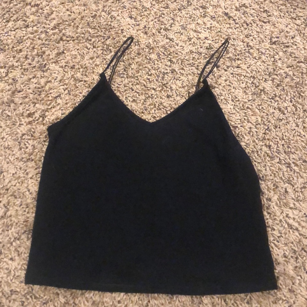 Simple black tank